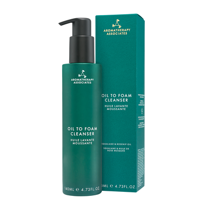 オイル トゥ フォームクレンザー [ 140ｍL ]